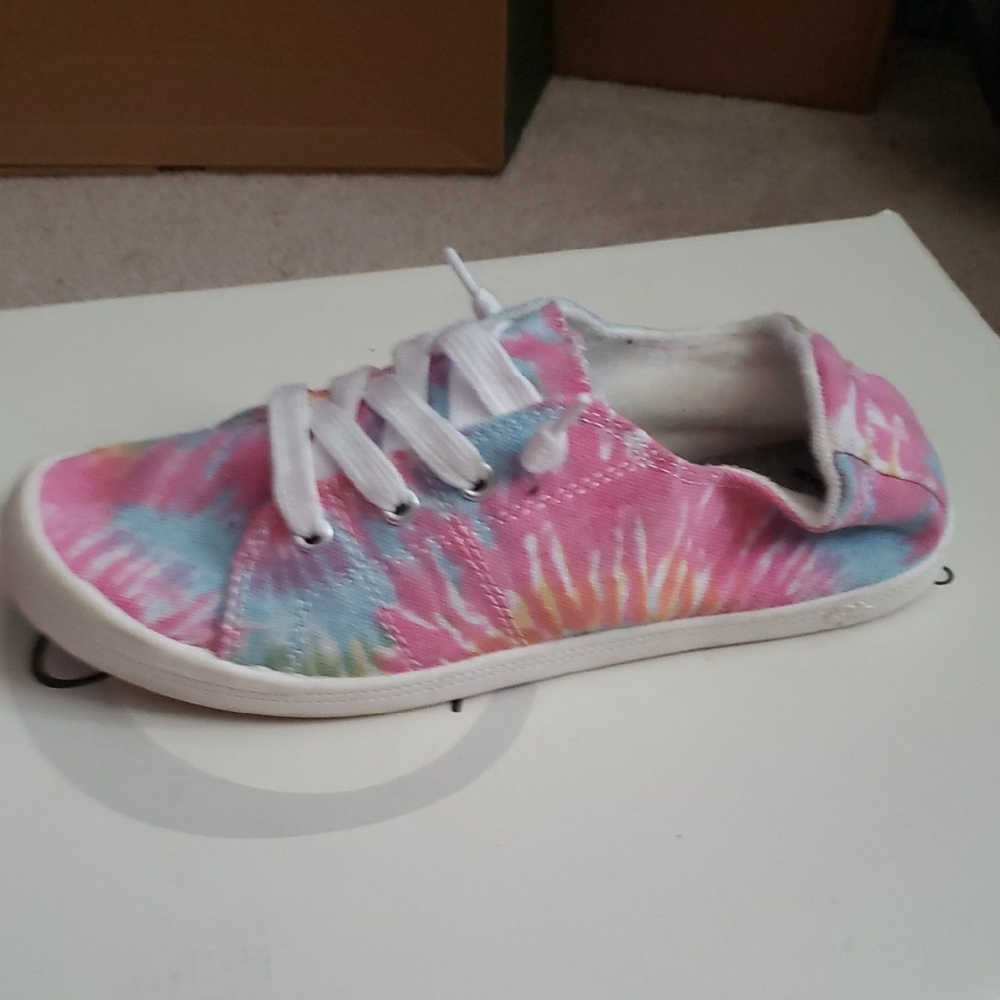 SO Tie-Dye Sneakers with White Laces